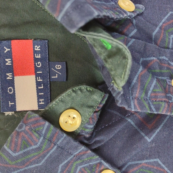 Men's Hilfiger Vtg. LS BU Cotton Navy Blue Geometric Pattern Mirror Inside Shirt - Picture 3 of 13